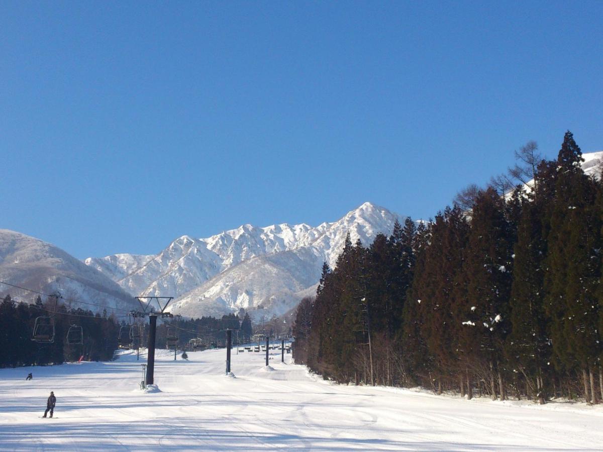 Hakuba Sun Valley Hotel Exterior photo